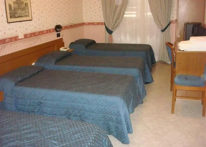 Hotel Demetra Capitolina 2*